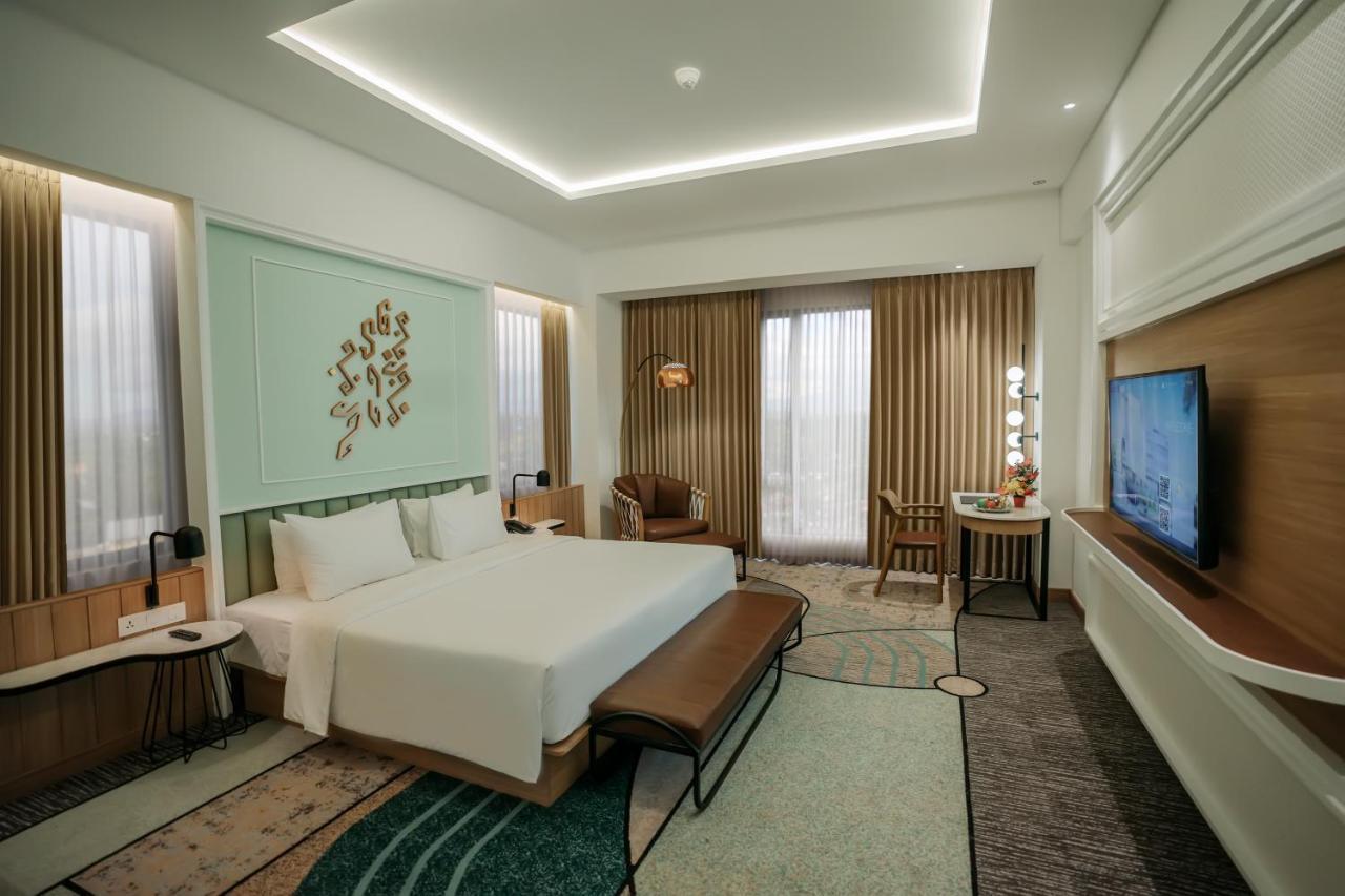 Hotel Luwansa And Convention Center Manado