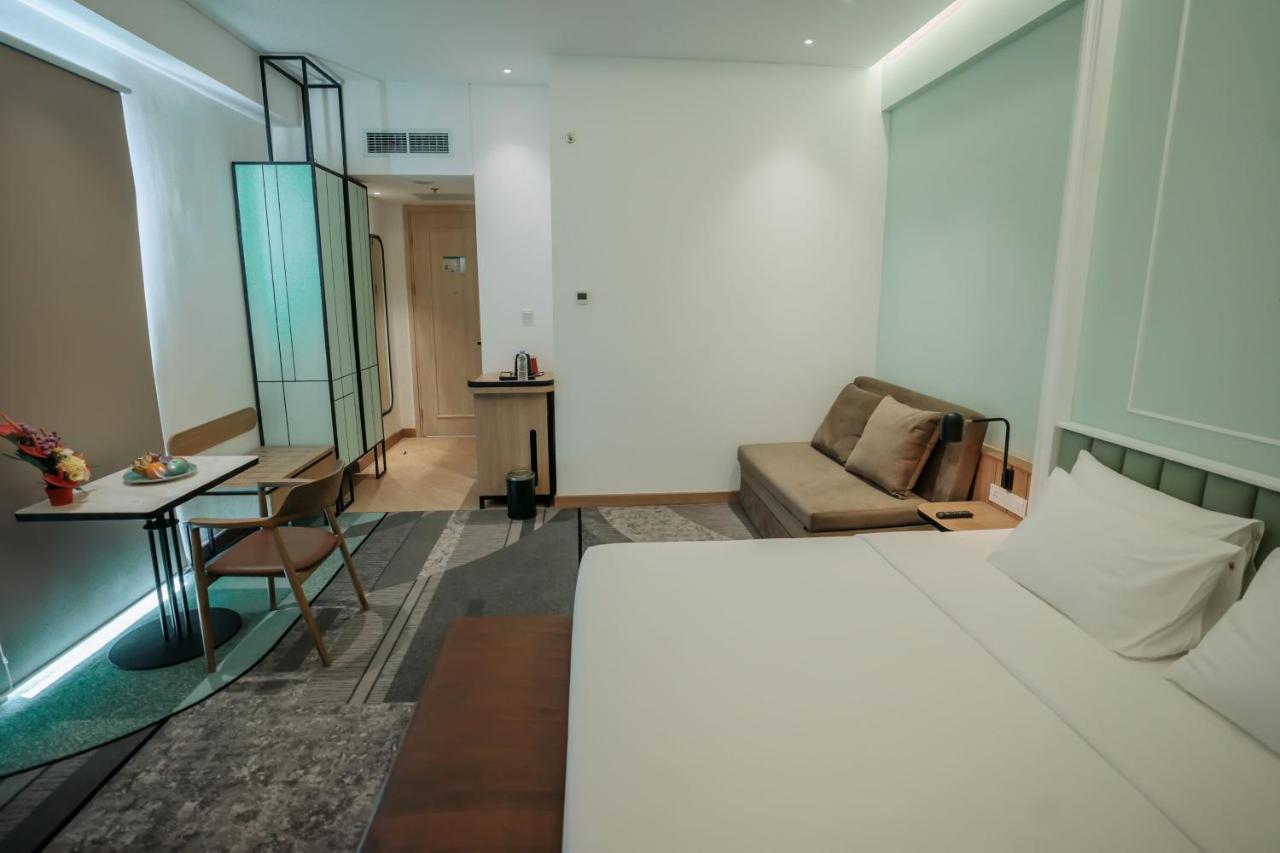 Luwansa And Convention Center Hotel 4*