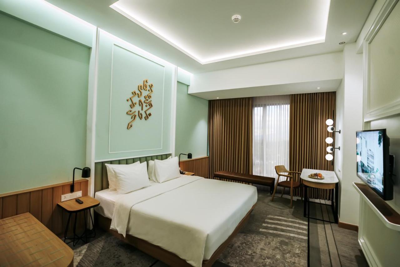 Luwansa And Convention Center Hotel Manado