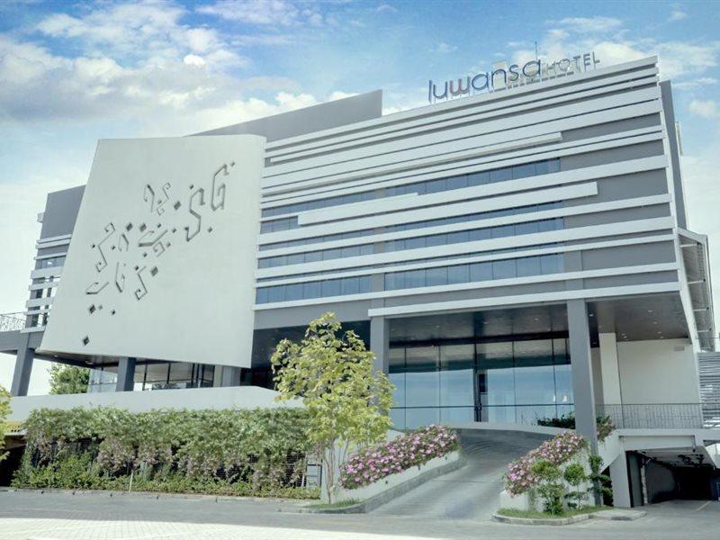 Luwansa And Convention Center Manado